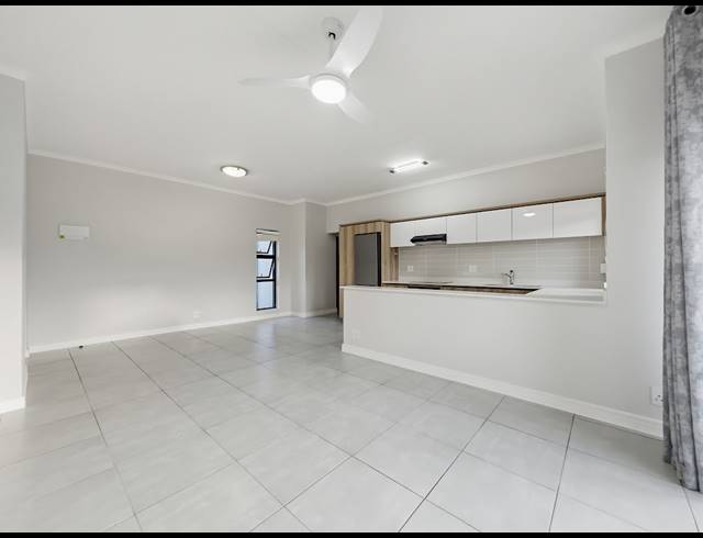 2 BEDROOM APARTMENT TO LET IN BALLITO CENTRAL